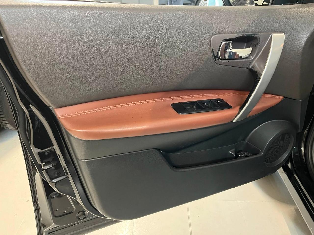 Nissan Qashqai 2.0 16v Tekna GPL