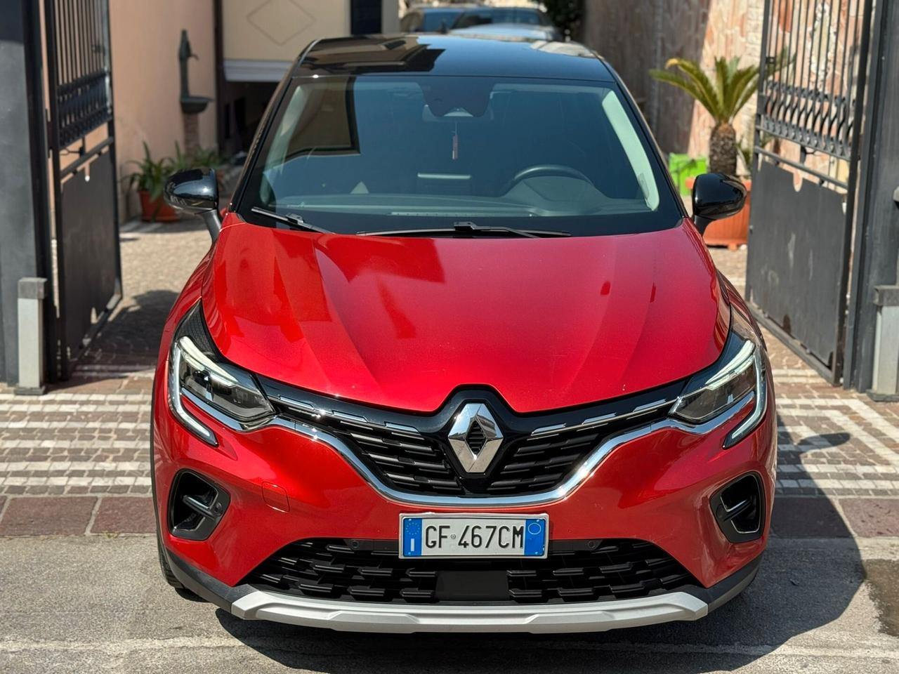 Renault Captur Plug-in Hybrid E-Tech 160 CV Intens