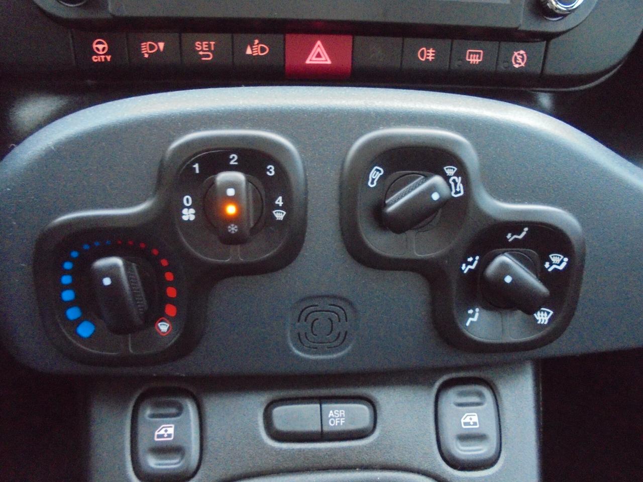 Fiat Panda 1.0 FireFly S&S Hybrid