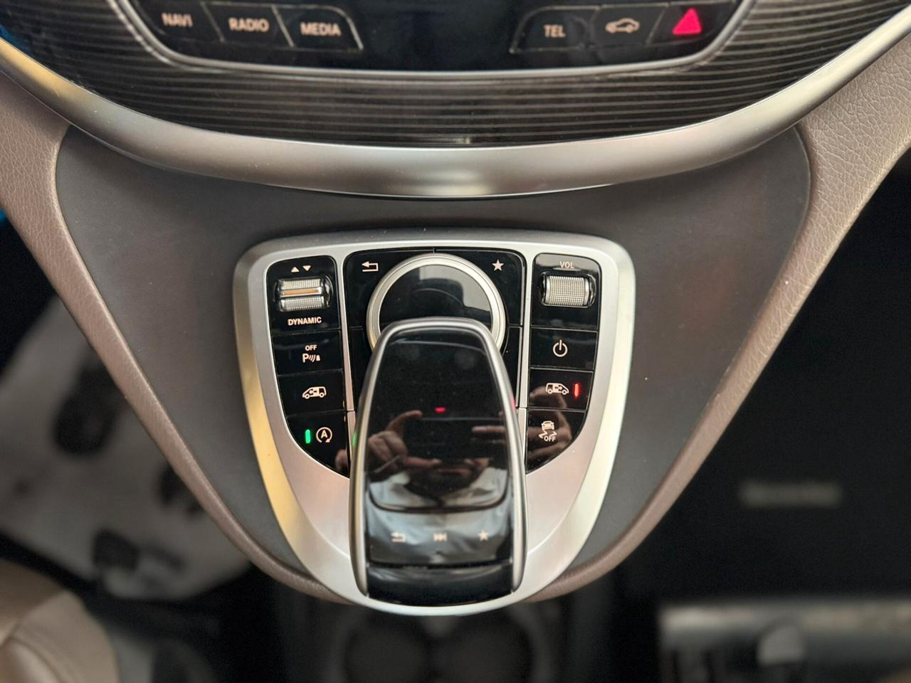 Mercedes-benz V 300 d Automatic 4Matic Premium Extralong