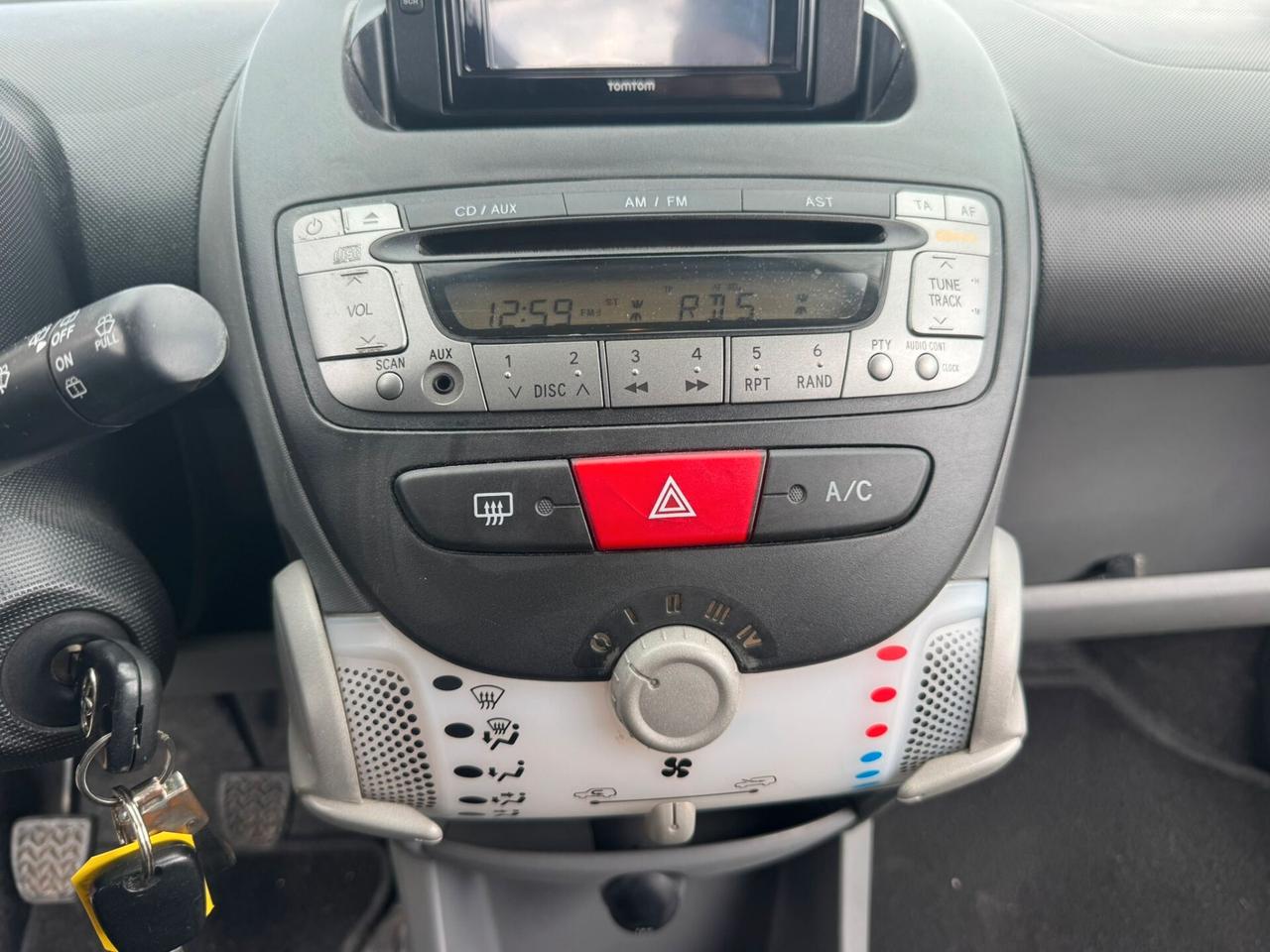 Toyota Aygo 1.0 Benz 5porte 11 SOLO 118.000 KM