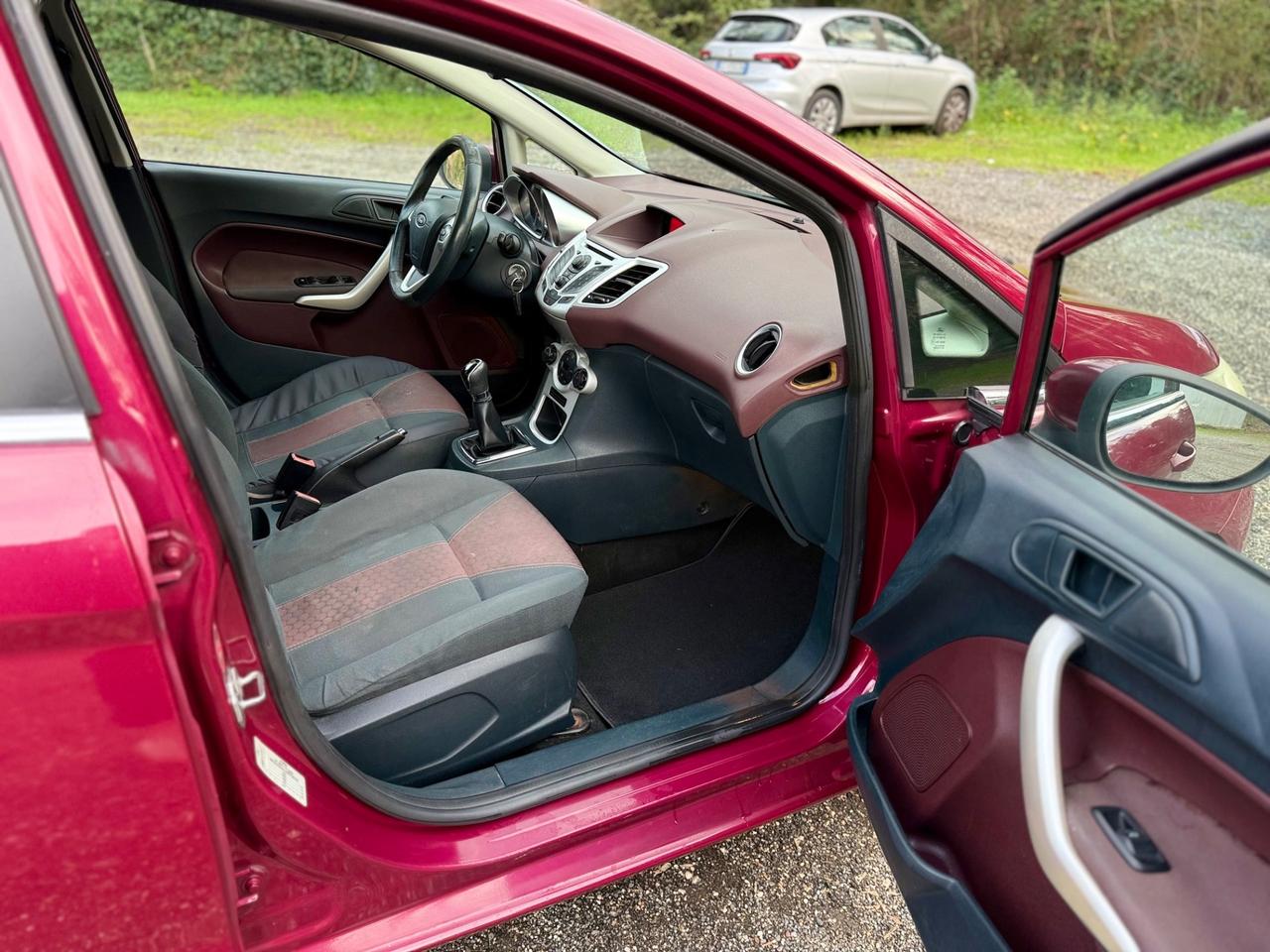 Ford Fiesta 1.2 82 CV 5 porte Titanium