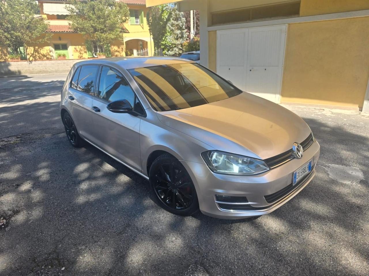 Volkswagen Golf 2.0 TDI 5p. Highline BlueMotion Technology