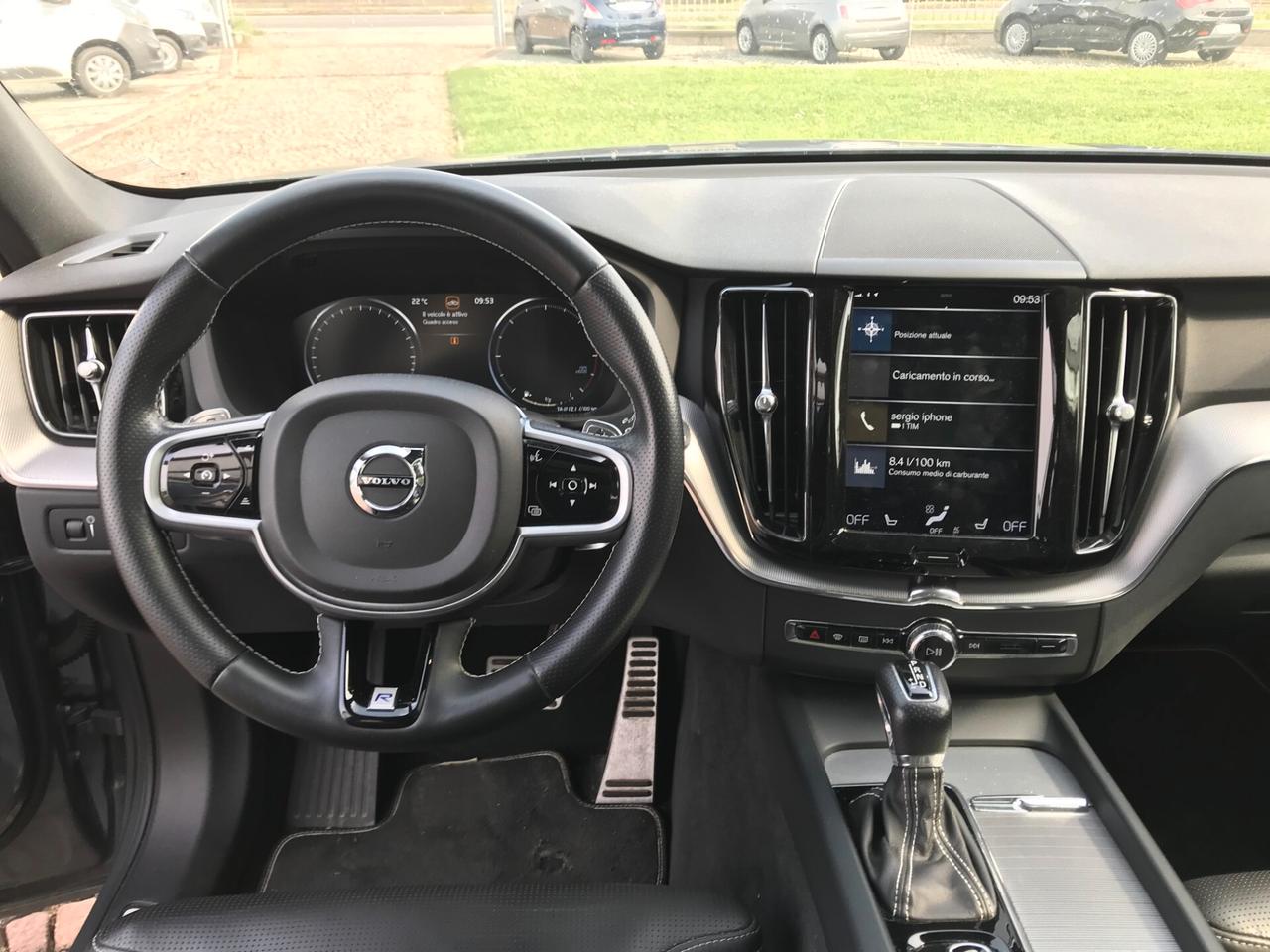 Volvo XC 60 XC60 D5 AWD Geartronic R-design
