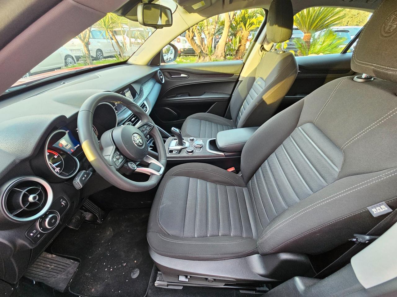 Alfa Romeo Stelvio 2.2 Turbodiesel 190 CV AT8 RWD Business