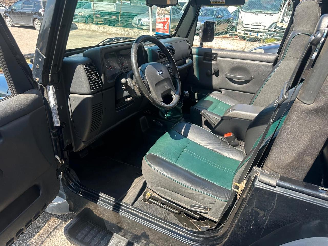 Jeep Wrangler Hard Top 4.0 Sport c/abs,CL GPL