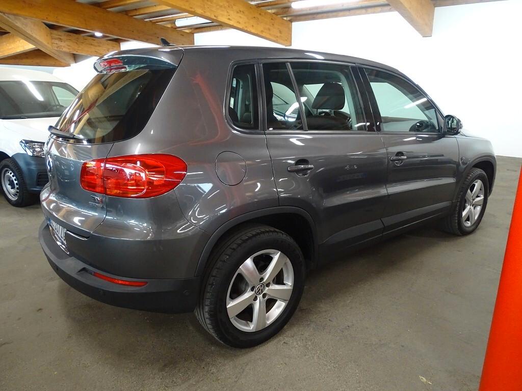 Volkswagen Tiguan 2.0 TDI 110 CV Euro 5 NEOPATENTATI