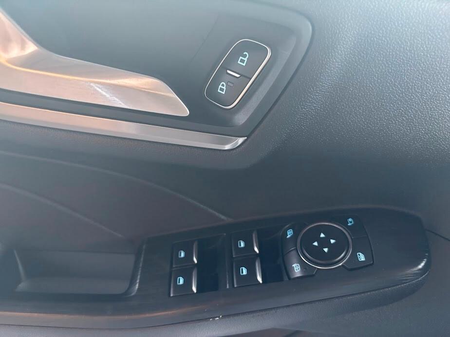 Ford Kuga 2.5 PHEV Hybrid 225 CV 2WD Titanium AUT.