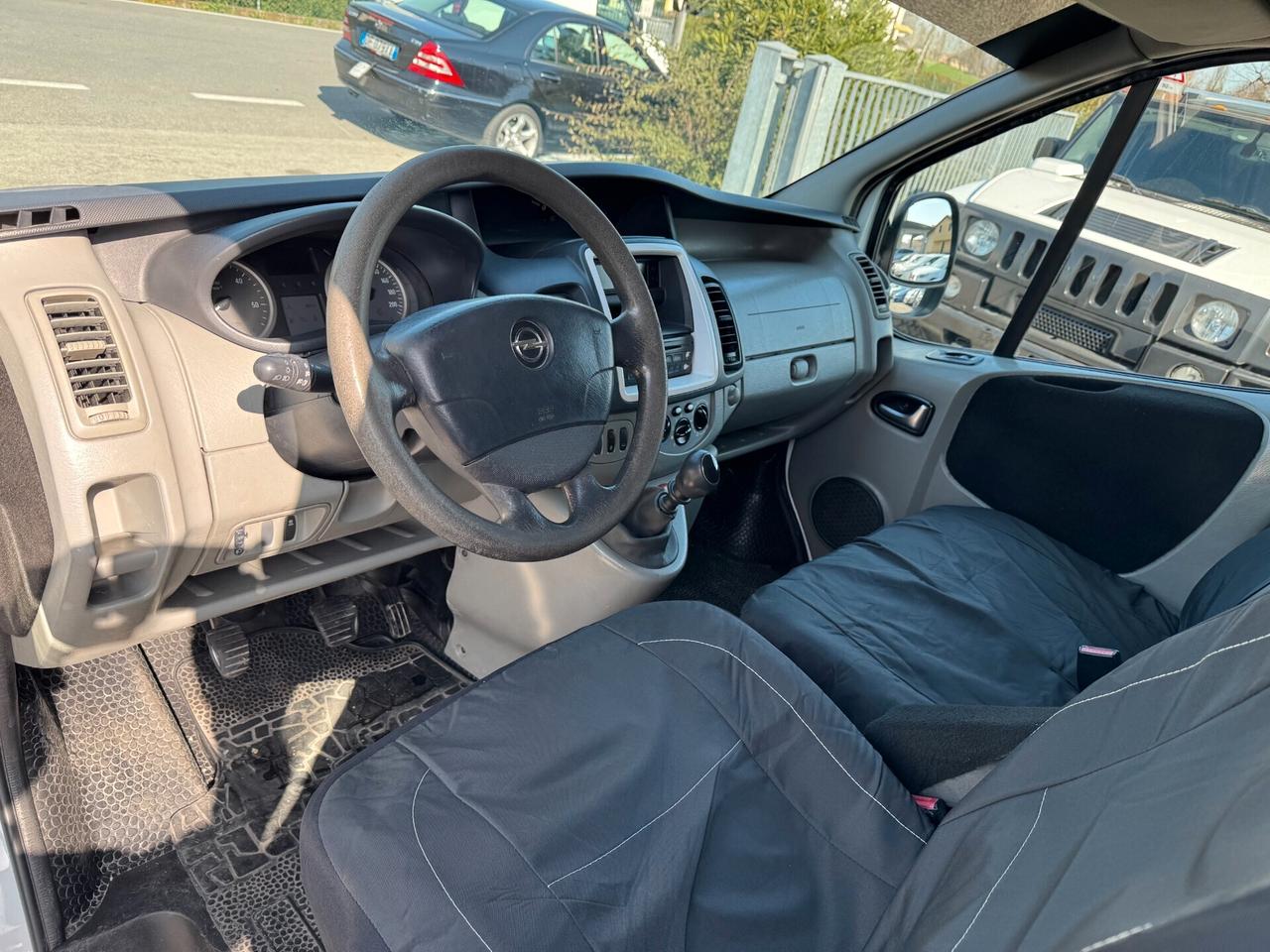 Opel Vivaro 29 2.0 CDTI PC-TN Combi Semivetrato M1