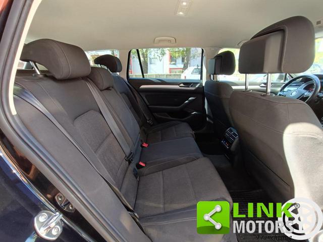 VOLKSWAGEN Passat Variant 2.0 TDI Comfortline BlueMotion Technology