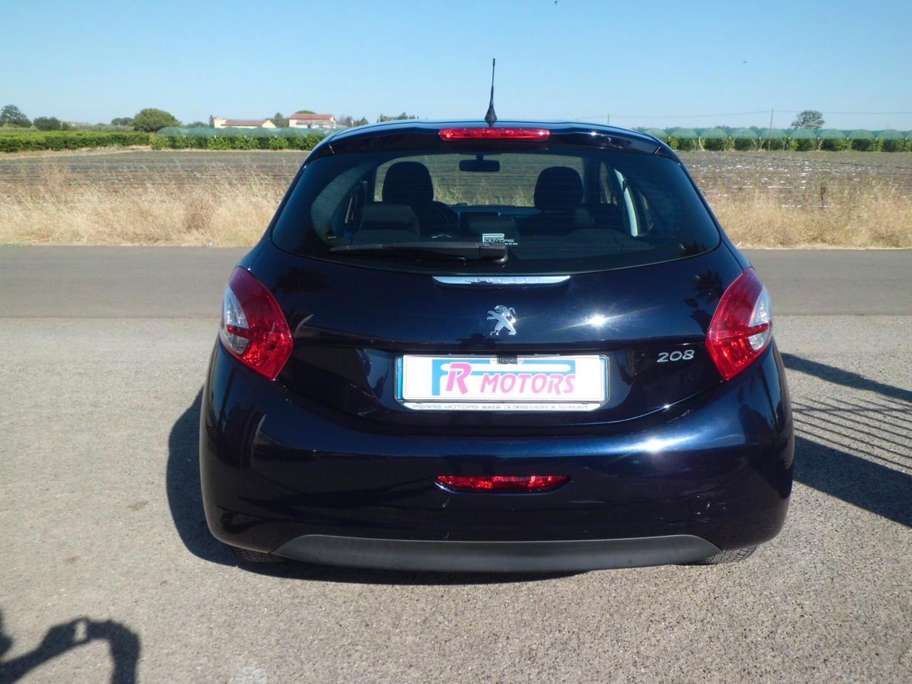 Peugeot 208 1.4 HDi 68 CV 5 porte Allure