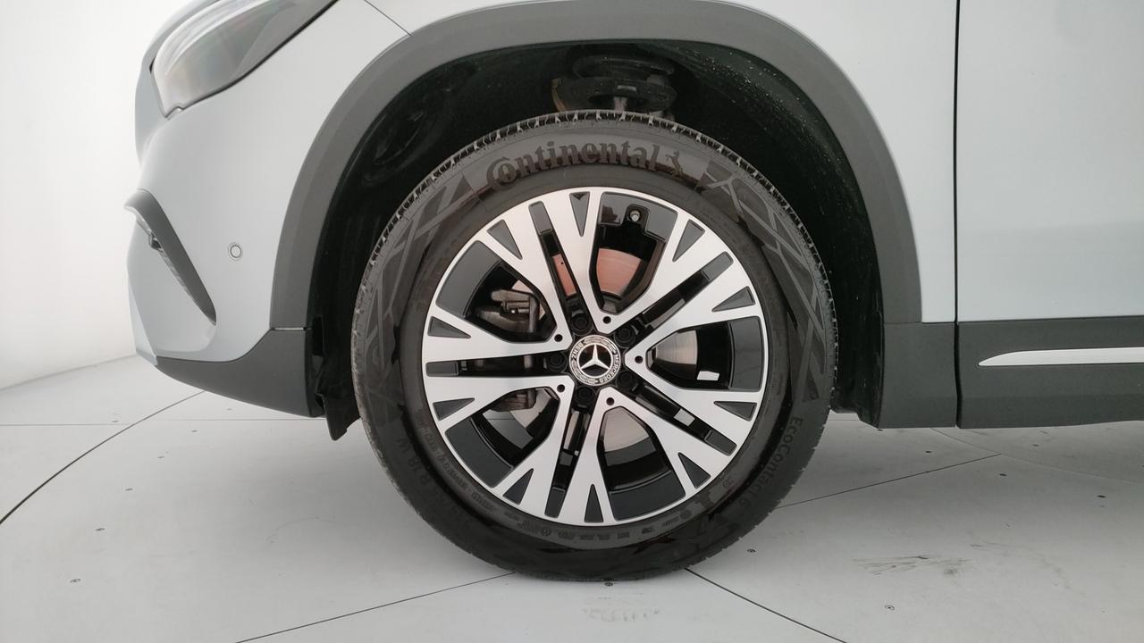 Mercedes-Benz GLA-H247 2023 - GLA 180 d Progressive Advanced Plus auto