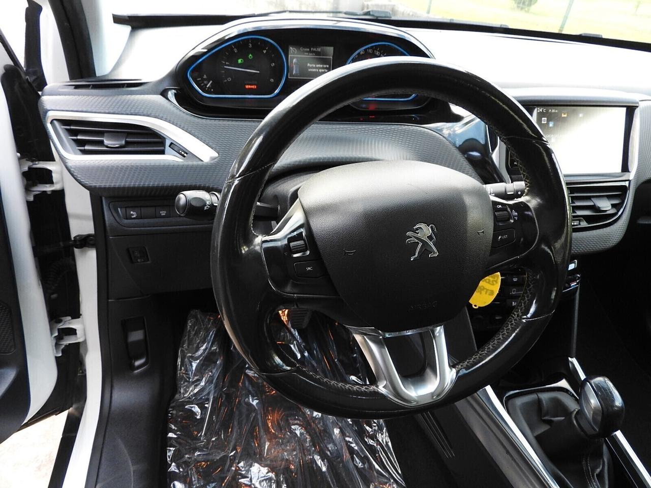 Peugeot 2008 1.6 e-HDi 92 CV NEOP. NAVI