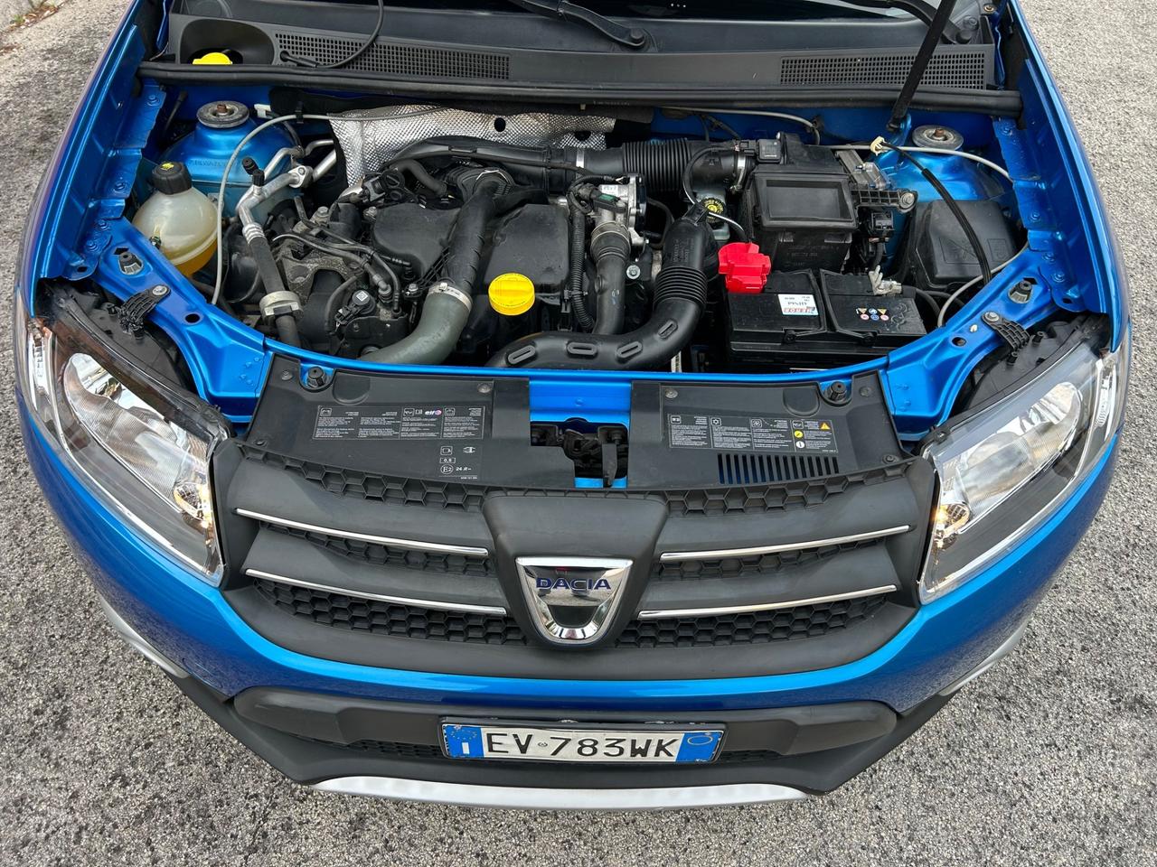 Dacia Sandero Stepway 1.5 dCi Solo 30000 km !!!!!!!!