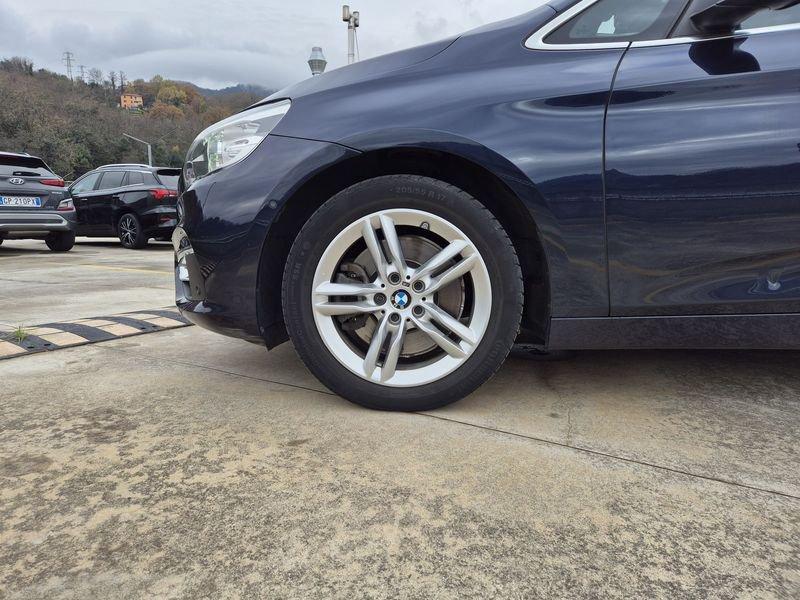 BMW Serie 2 Active Tourer 225i xDrive Active Tourer Luxury aut.