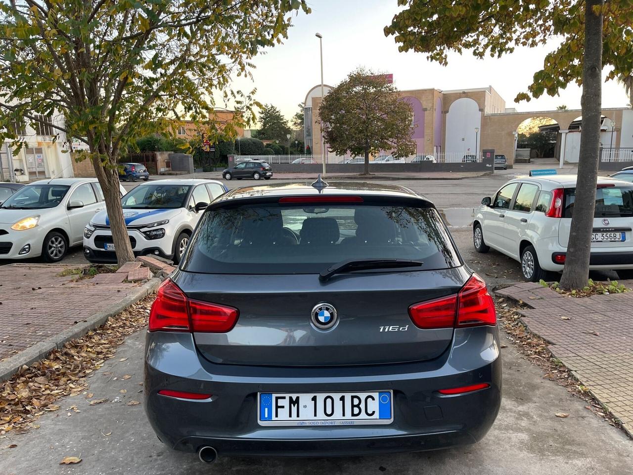 Bmw 116d KM. 92.000! 5p. Urban