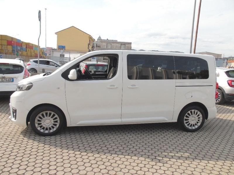 Toyota Proace Verso 2.0D 150 CV L1 D Lounge tagliandato in buone condizioni