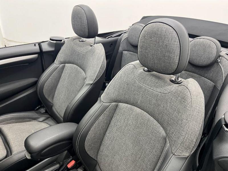 MINI Mini Cooper S allestimento JCW Cabrio trim