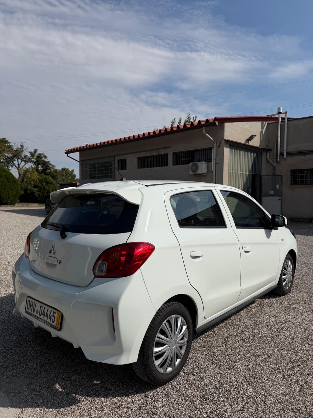Mitsubishi Space Star 1.2 Intense SDA
