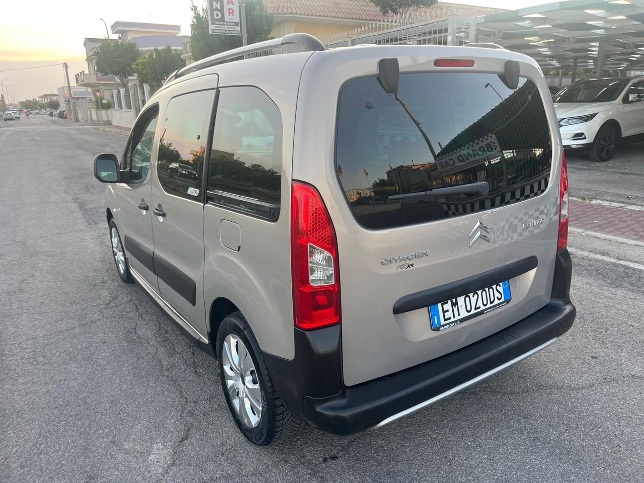 Citroen Berlingo 1.6 HDi XTR Theatre Unipro 2012