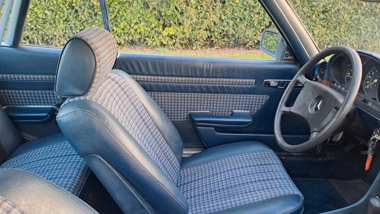 Mercedes-benz SL 380 SLC 380 Very rare LHD european car