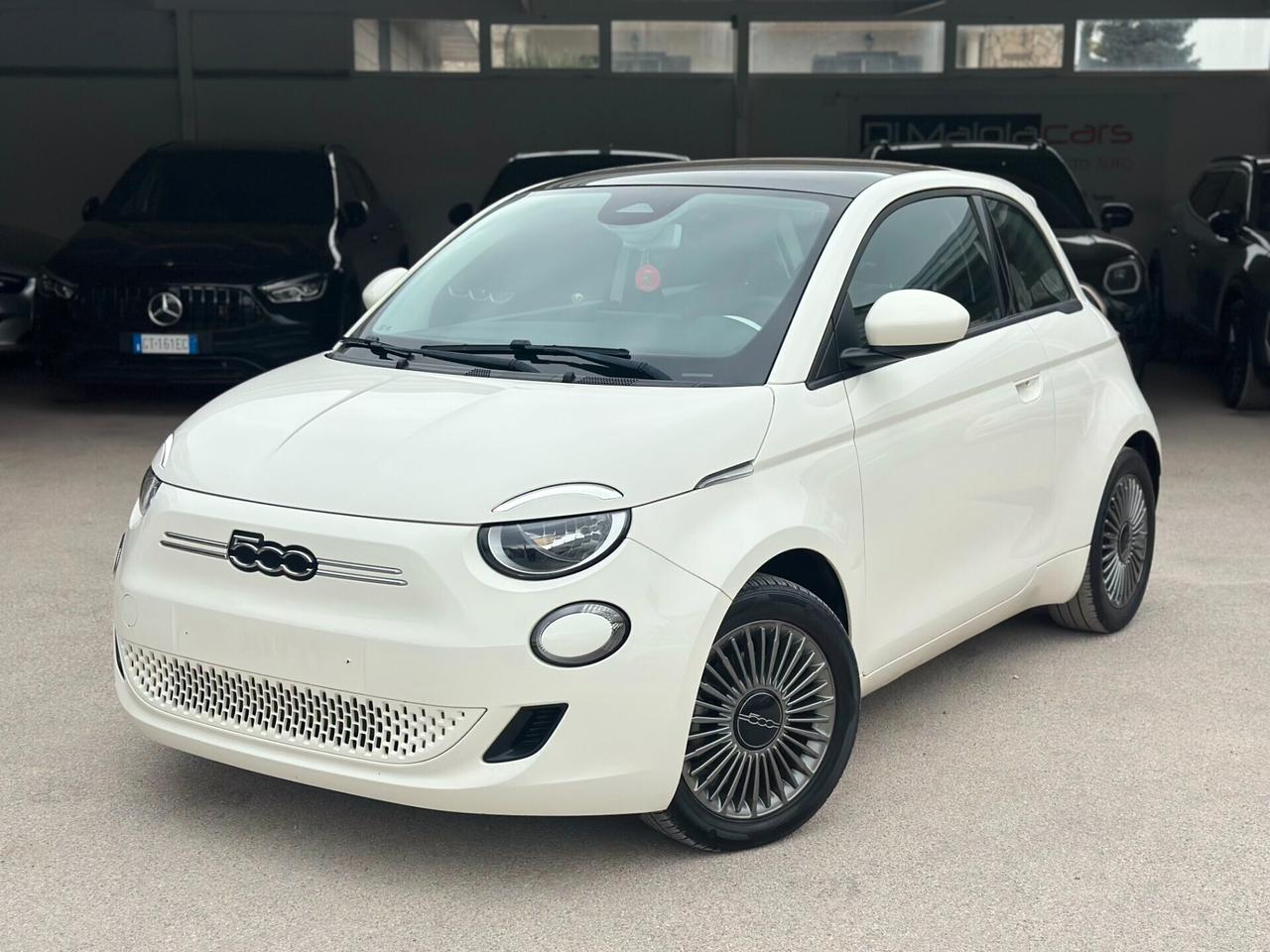 Fiat 500 500e Berlina 42 kWh