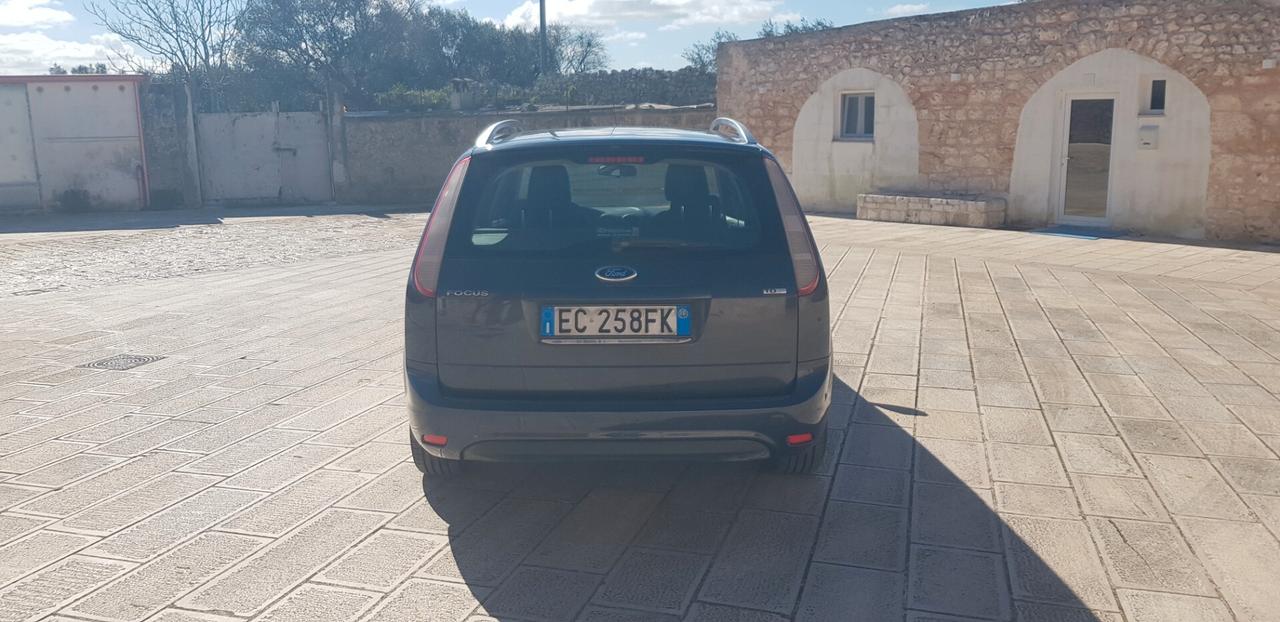 Ford Focus 1.6 TDCi (110CV) TITANIUM