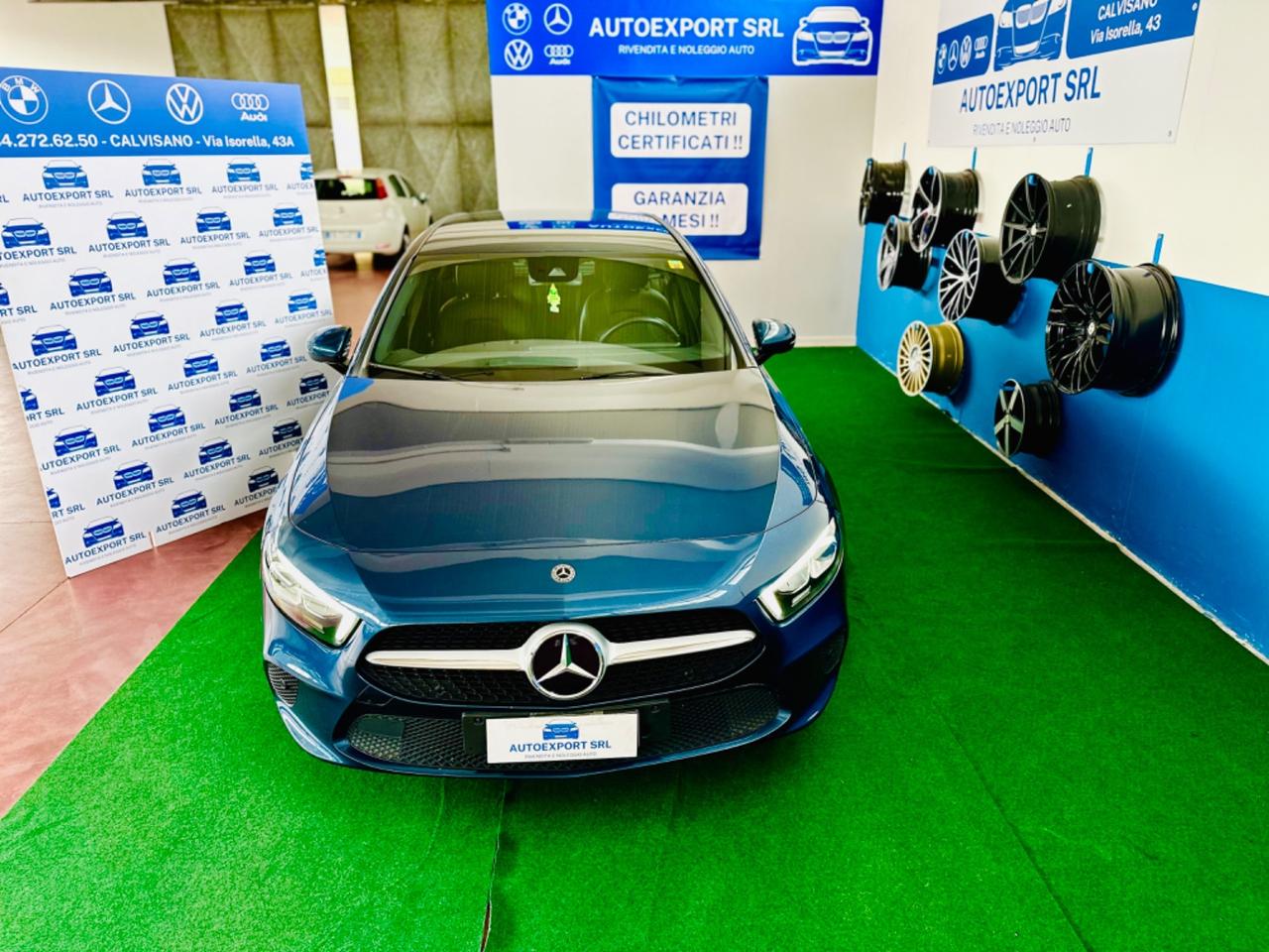 Splendida Mercedes-benz A 180/Automatic Premium2020