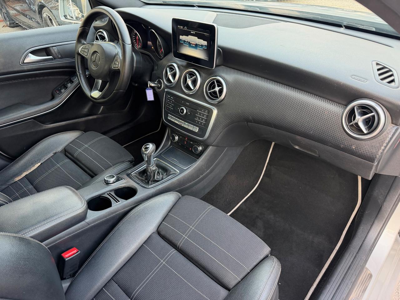 Mercedes-benz A 180 d Sport NAVI