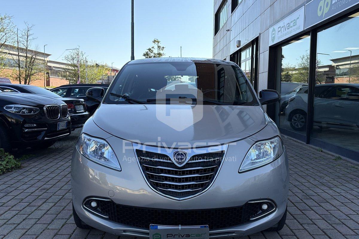 LANCIA Ypsilon 1.2 69 CV 5 porte Gold