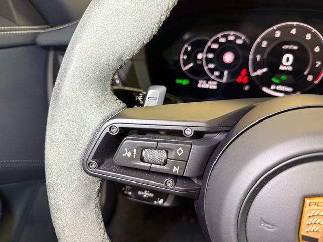 PORSCHE 911 Carrera GTS Cabriolet / POSS. SUB. LEASING