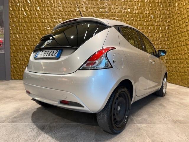 Lancia Ypsilon 1.3 MJT 16V 95 CV 5 porte Gold