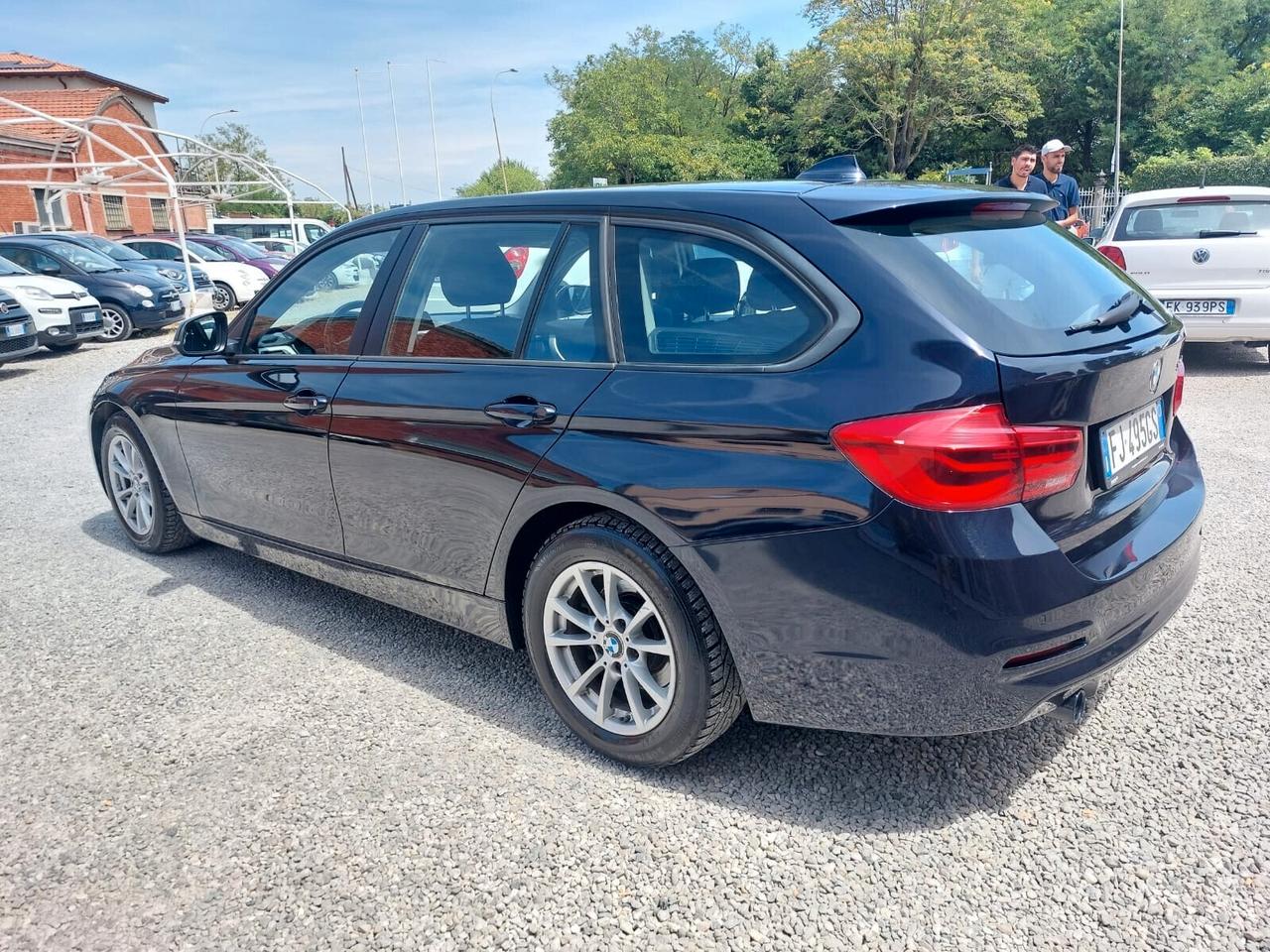 Bmw 318 318d Touring AUTOMATICOA BUSINESS TENUTA PERFETTAMENTE