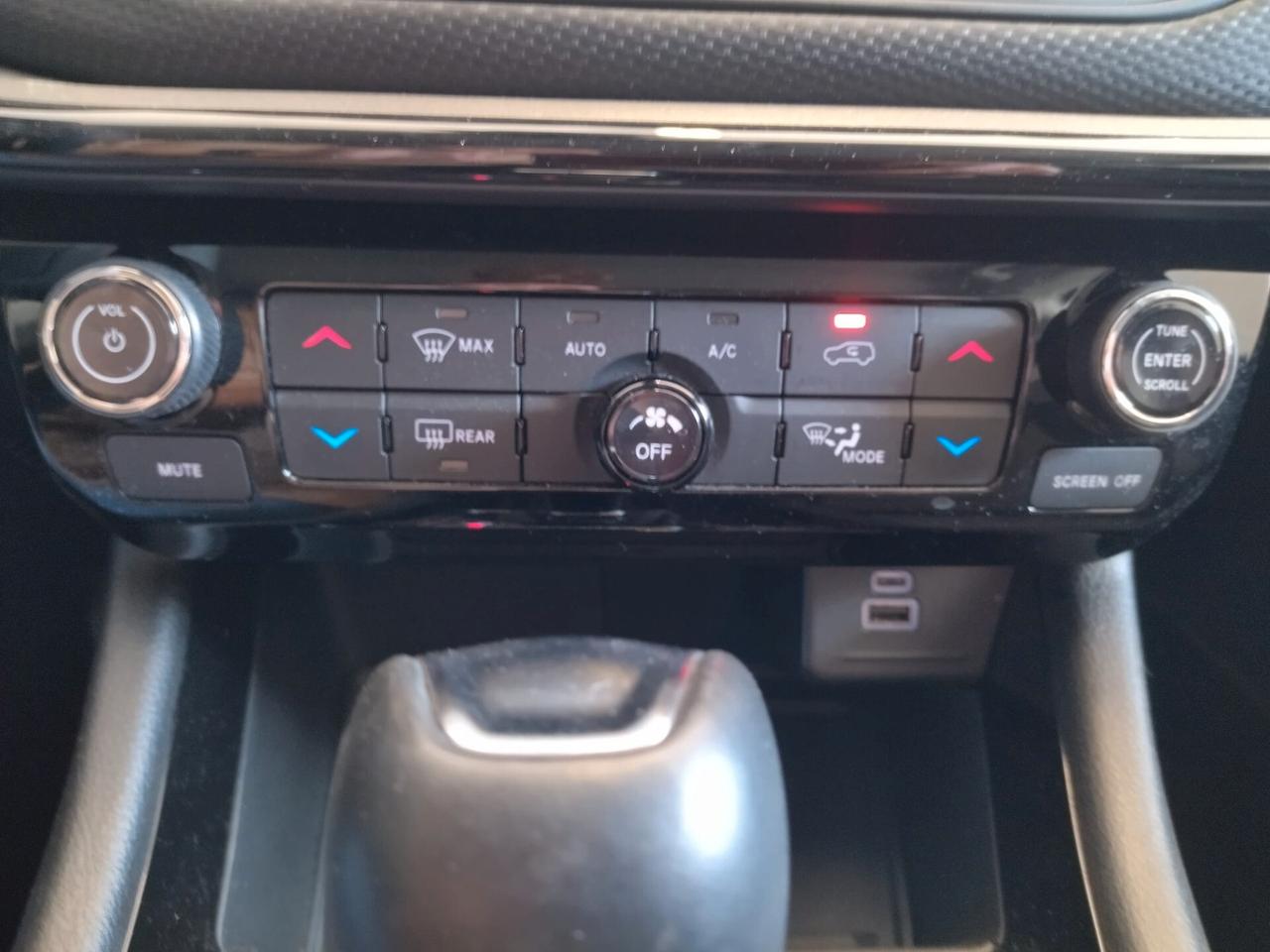 Jeep Compass 1.5 Turbo 2WD Night Eagle PARI AL NUOVO