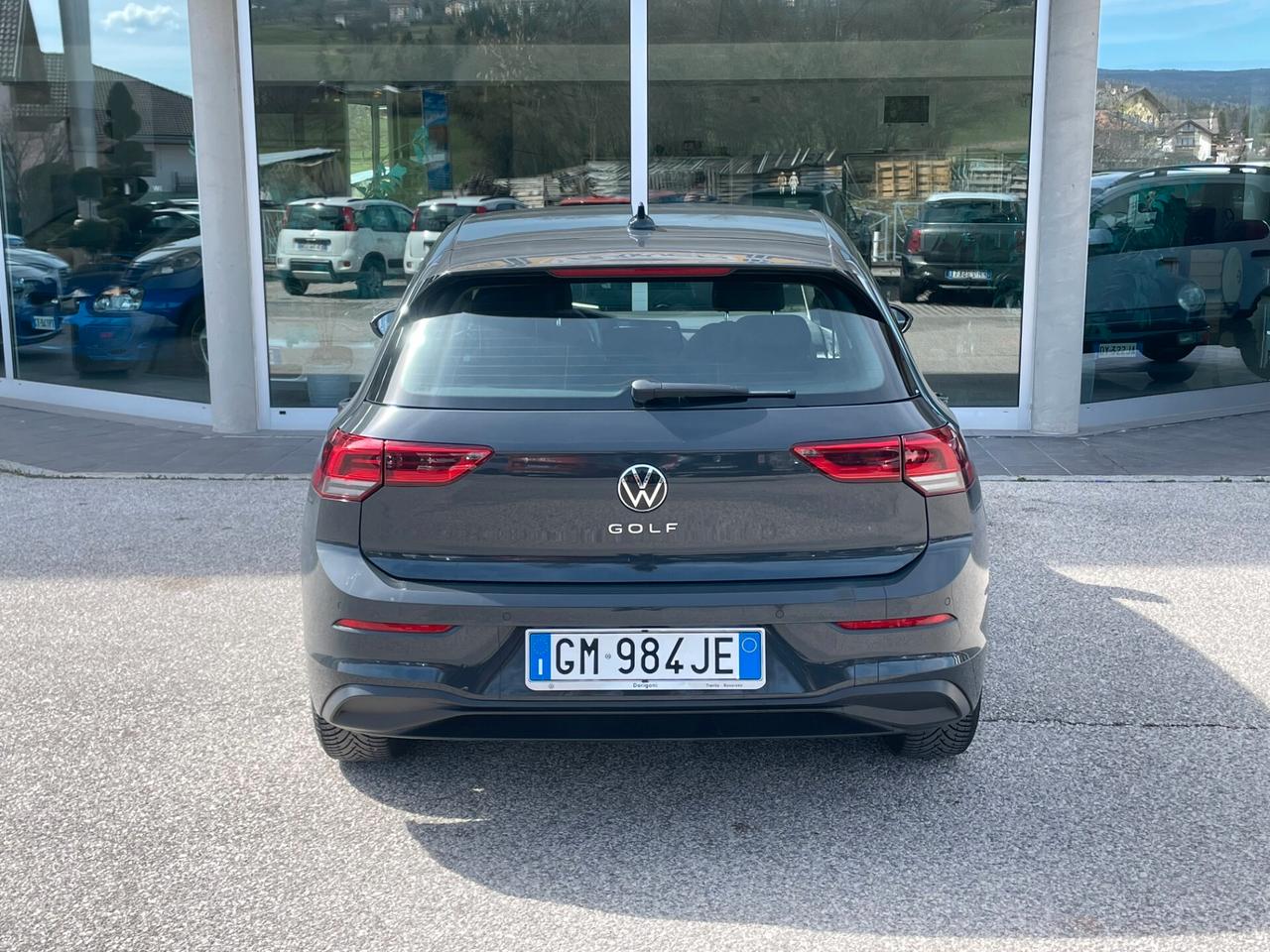 Volkswagen Golf 8 2.0 TDI 115 CV SCR Life "MANUALE"