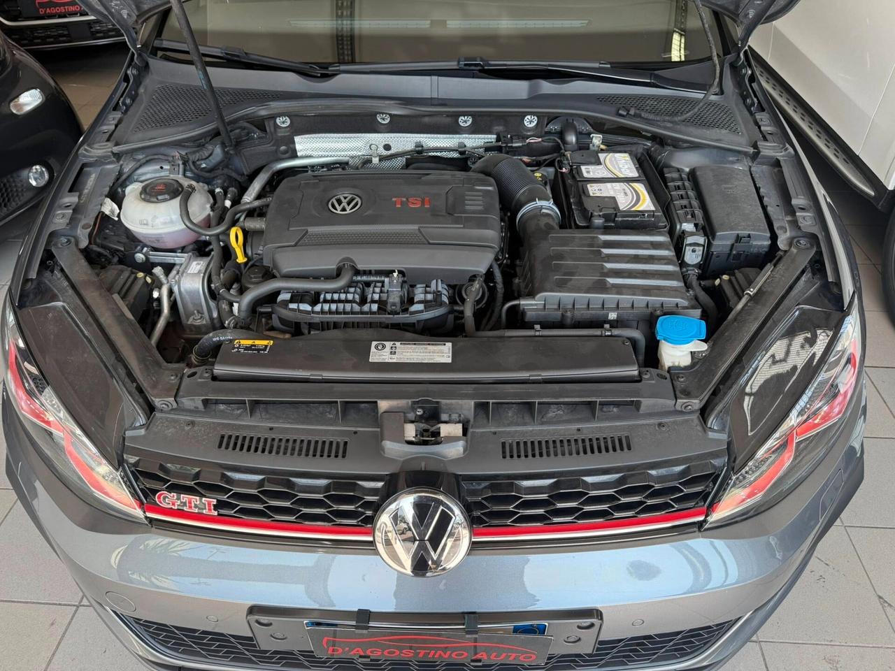 Volkswagen Golf 7.5 GTI Performance 245cv