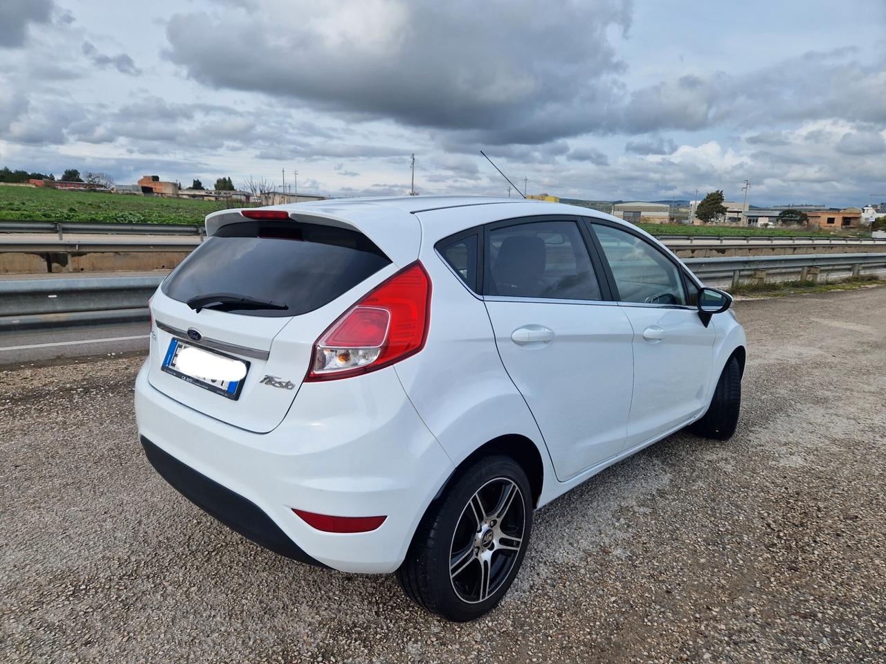 Ford Fiesta 1.4 5p. Bz.- GPL Titanium