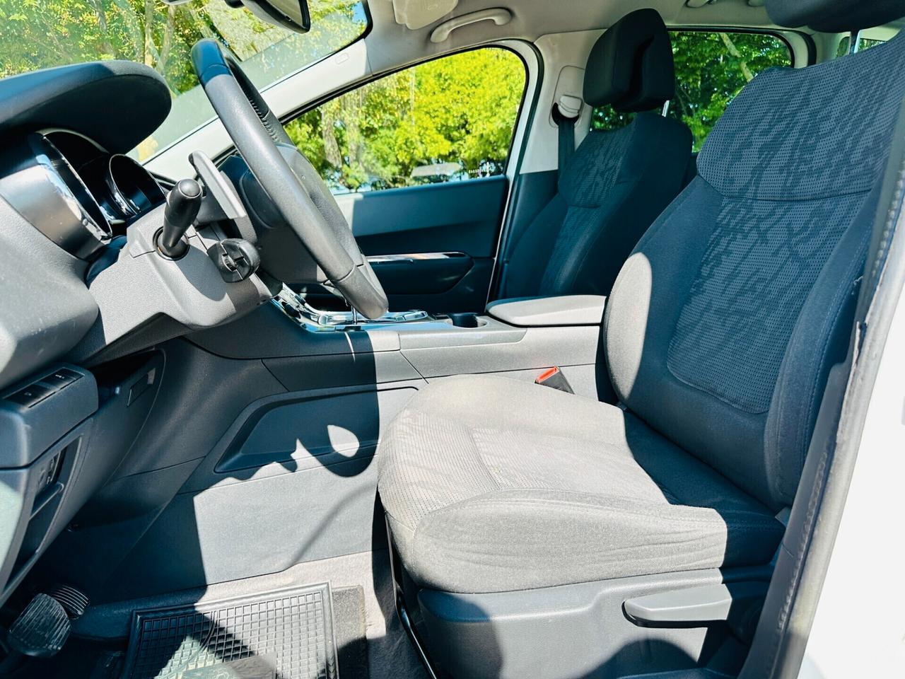 Peugeot 3008 1.6 e-HDi 115CV Stop&Start Allure