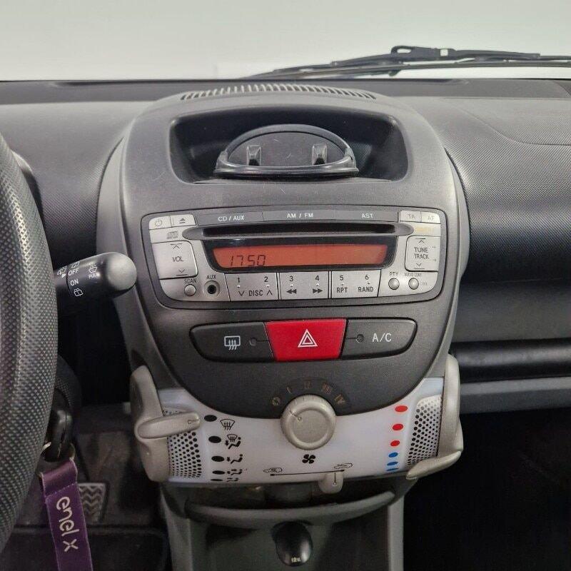 Toyota Aygo Aygo 1.0 12V VVT-i 5 porte Sol