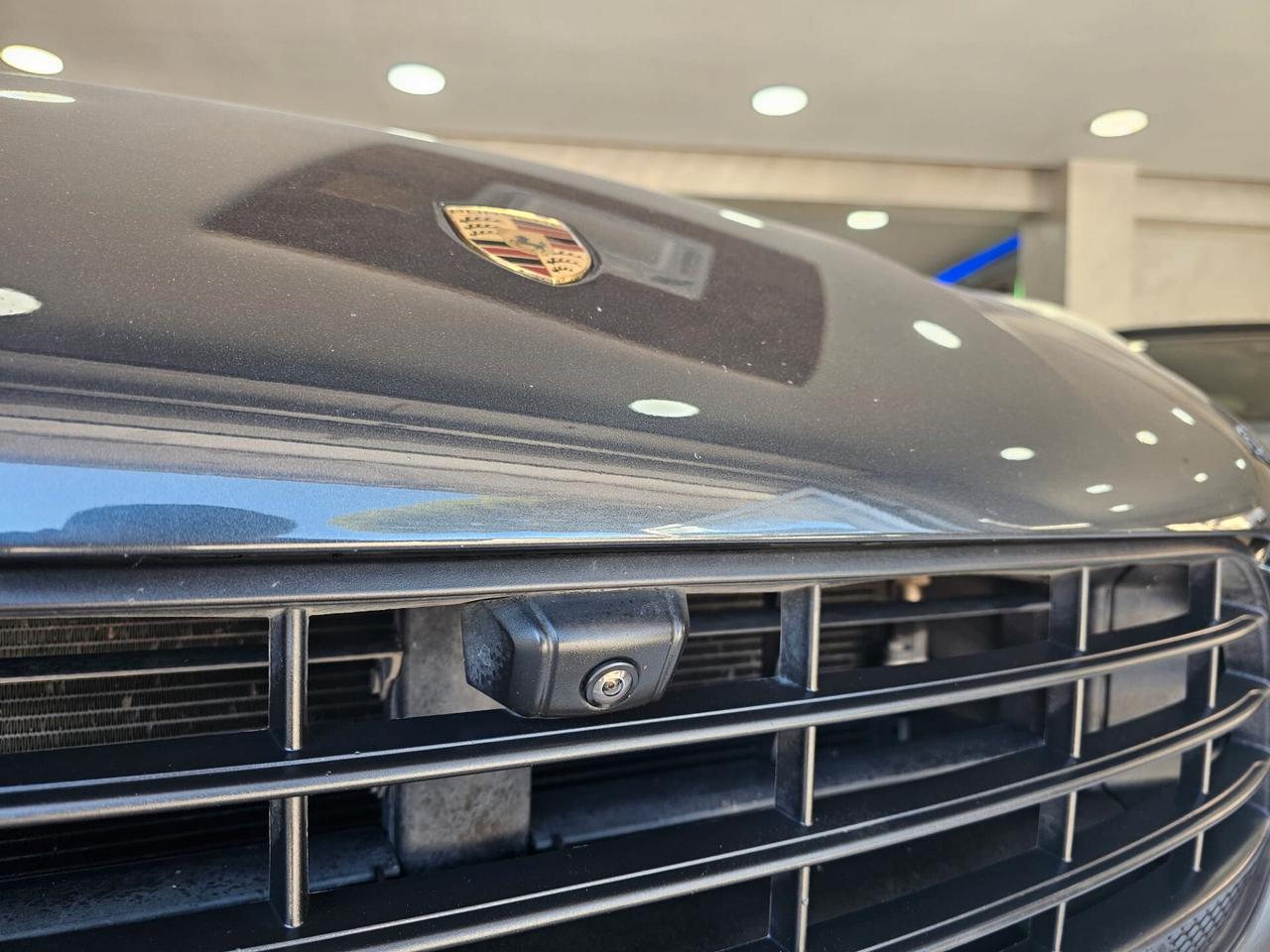 NUOVA PORSCHE MACAN TURBO 2.0 BENZINA 245CV CHRONO SPORT PACK - TETTO PANORAMICO APRIBILE