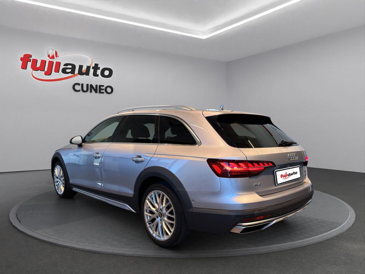 Audi A4 Allroad 40 2.0 TDI Quattro S-Tronic