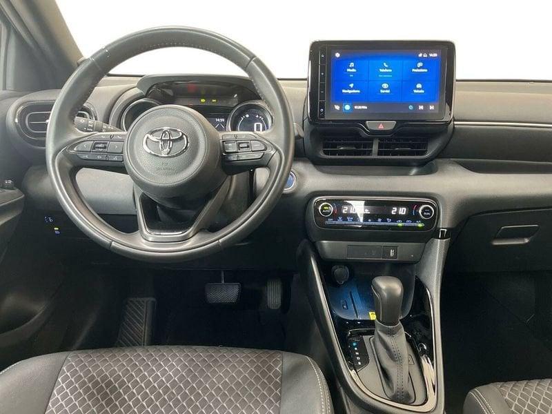 Toyota Yaris Hybrid Style MY22