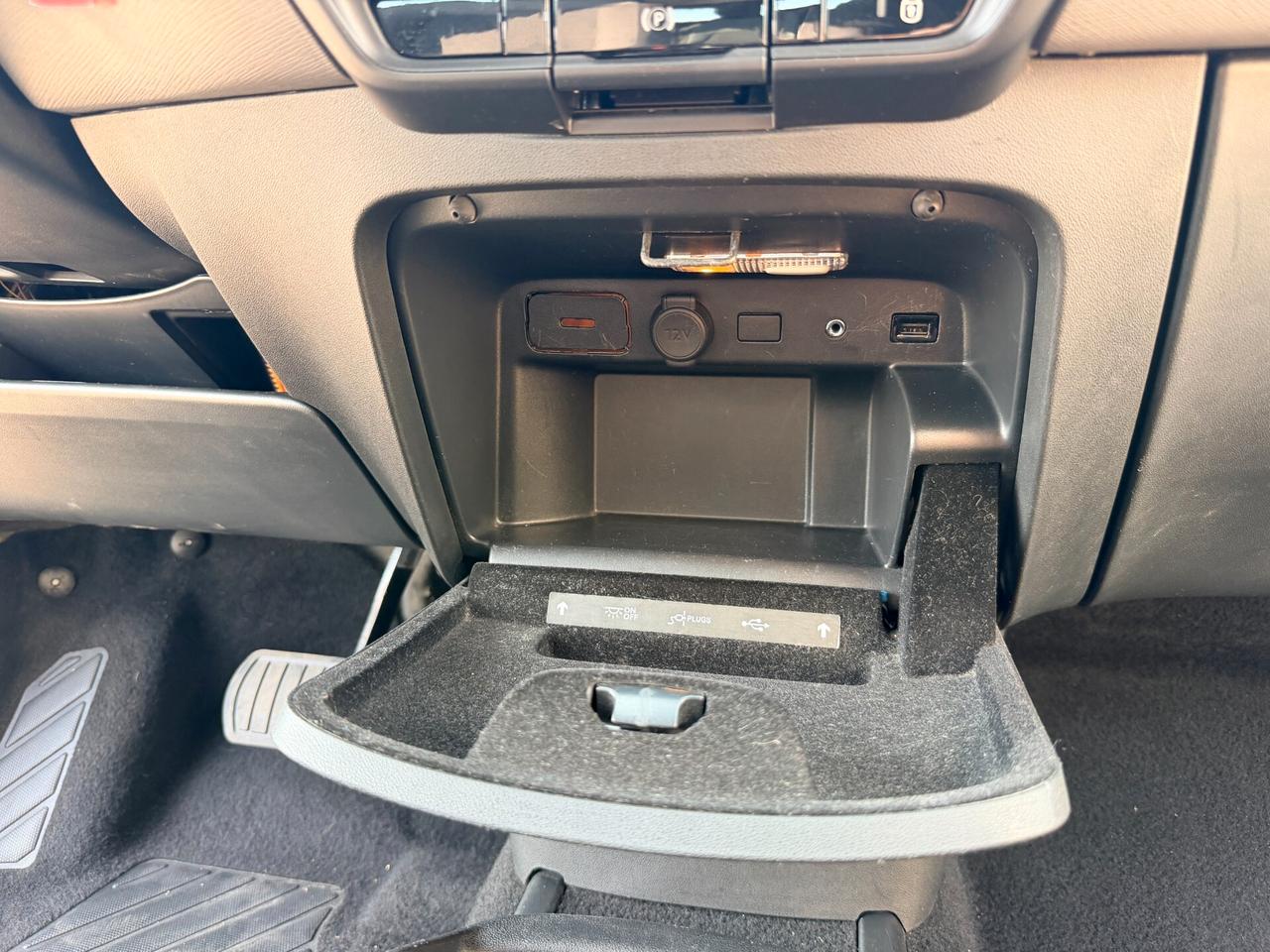 Citroen Grand C4 SpaceTourer BlueHDi 130 S&S EAT8 Business Class