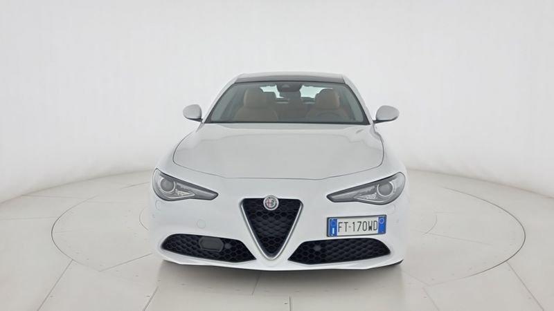 Alfa Romeo Giulia 2.0 Turbo 200 CV AT8 Executive