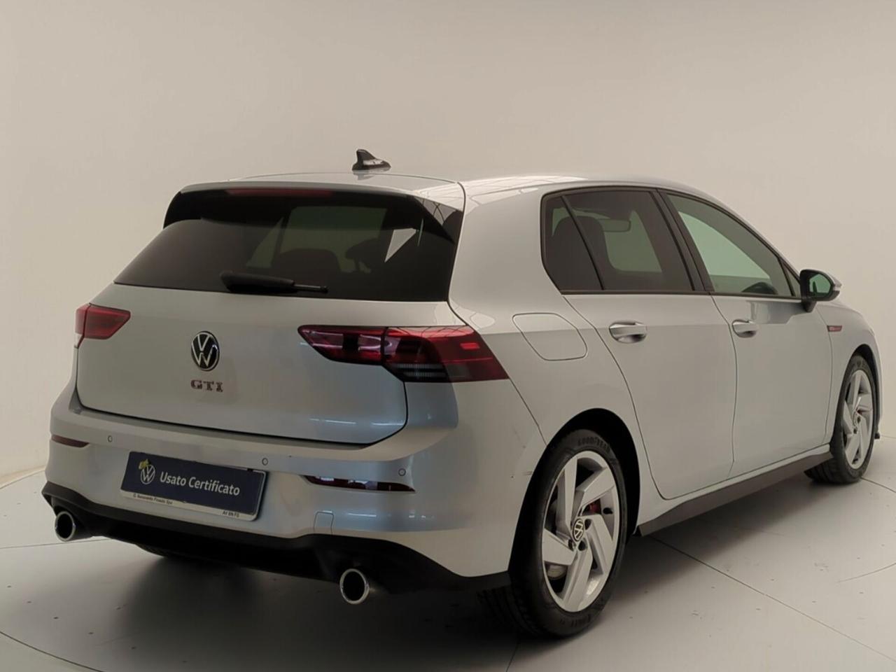 Volkswagen Golf GTI 2.0 TSI DSG
