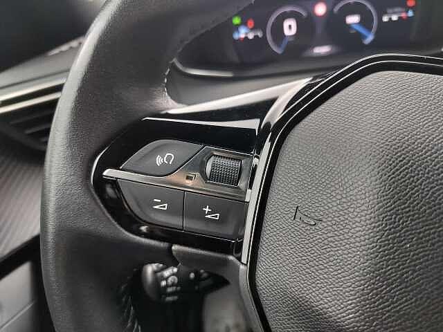 Peugeot 2008 PureTech 100 S&S Allure