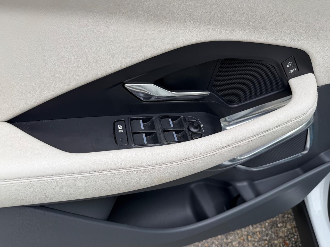 Jaguar E-Pace 2.0D 180 CV AWD S