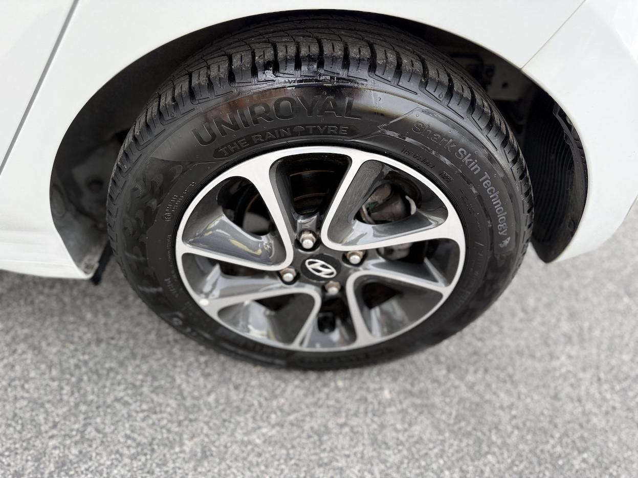 Hyundai i10 1.0 Benzina 67CV E6 Automatica Neo -2019