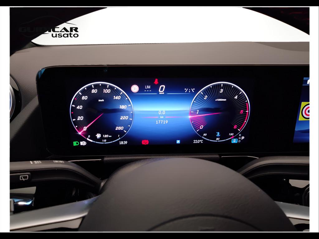 Mercedes-Benz Classe B - W247 2023 - B 180 d AMG Line Advanced Plus auto