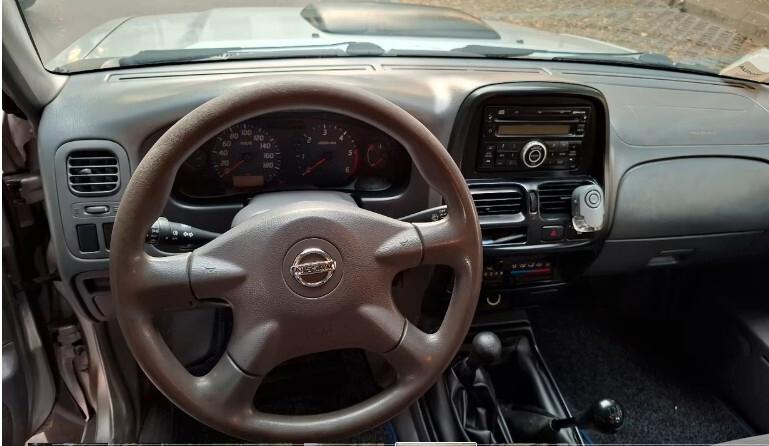 Nissan Navara 2.5 dCi 4 porte Double Cab XE 4X4
